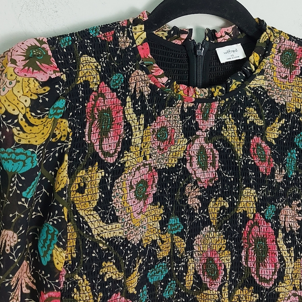 Aritzia Wilfred Lilith Floral Blouse XS Smocked Sheer Long Sleeve Ruffled Edges - Picture 8 of 9